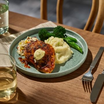 Photo of White Spot's Cajun Chicken on a plate